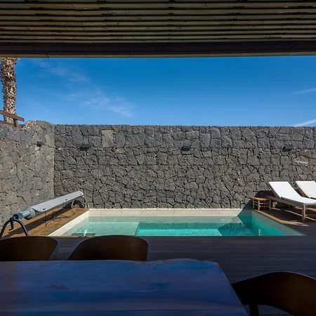 Victoria - * Playa Blanca (Lanzarote)
