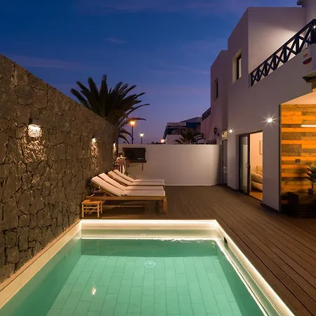 Victoria - * Playa Blanca (Lanzarote)