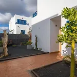 Victoria - Playa Blanca (Lanzarote)